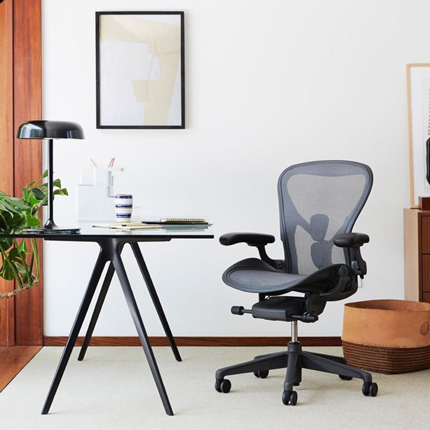 Herman Miller Aeron Chair - Size B - Graphite - Plastic Frame after