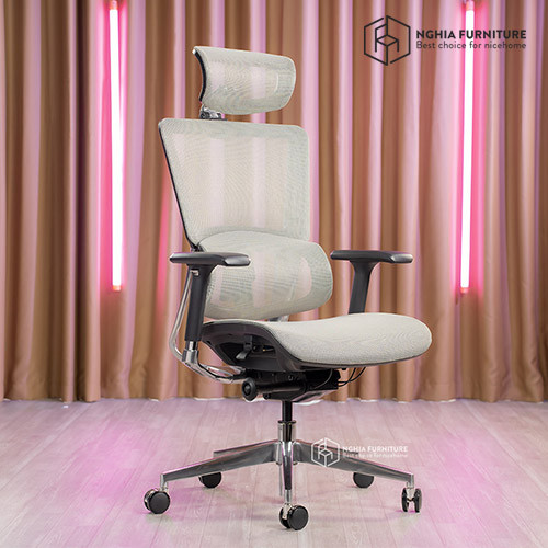 E04 Extra Ergonomic Chair after
